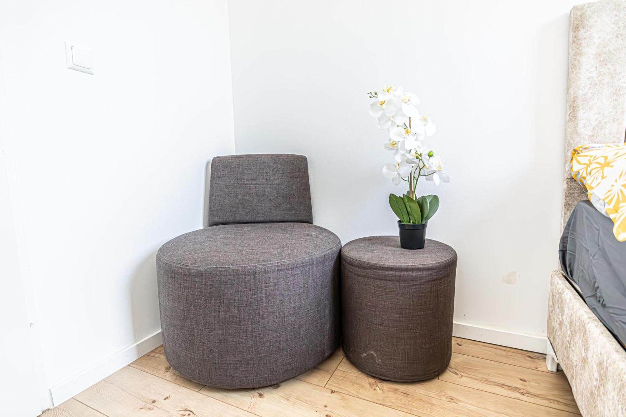 Comfy In Shared With Terrace And Garden Hostel *